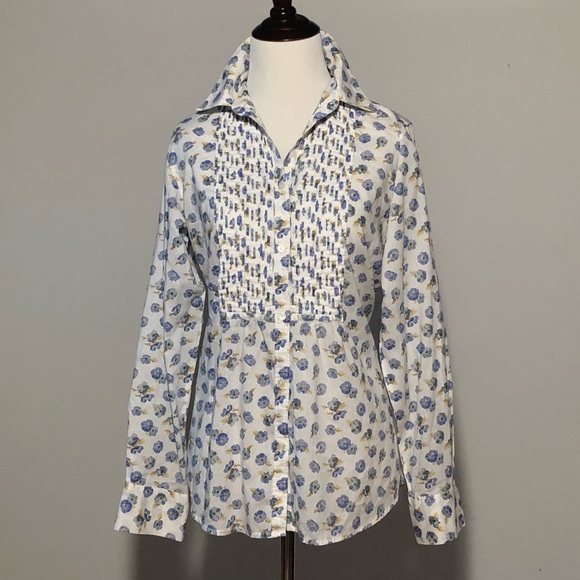 Gap button down floral tuxedo shirt. - Picture 1 of 5